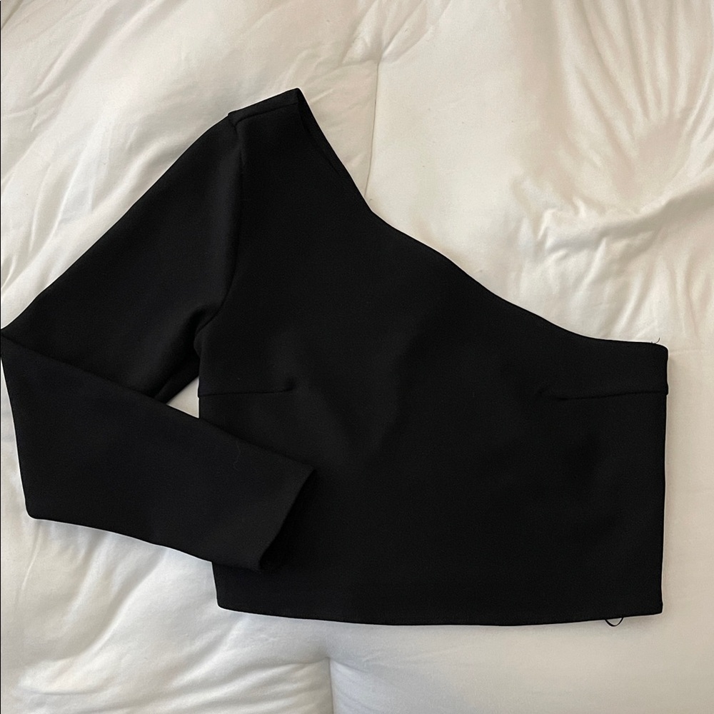 Abercrombie & Fitch Black One Sleeve Cropped Top